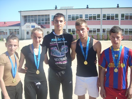 Fituesit__e_KROSIT_2012