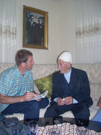 Kadri_Pajaziti_gjate_bisedes